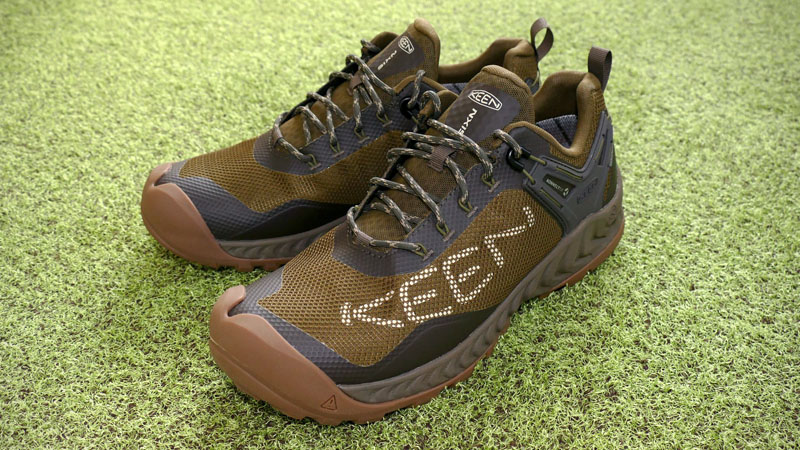 甲高幅広に優しい軽量アウトドア靴、KEEN『NXIS/ネクシス』の感想イメージ03
