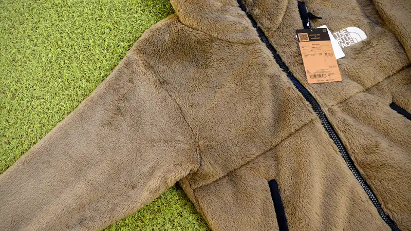 新旧の違いは?復活したバーサロフトジャケットの仕様&サイズ感イメージ05