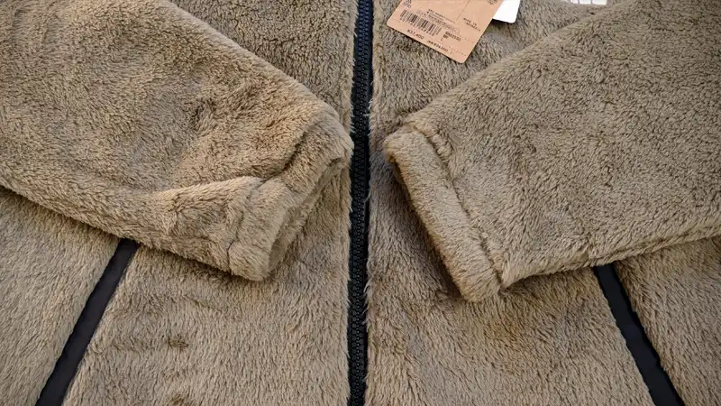 新旧の違いは?復活したバーサロフトジャケットの仕様&サイズ感イメージ06